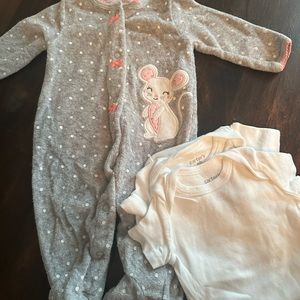 Carters Newborn fleece sleeper & 2 onesies